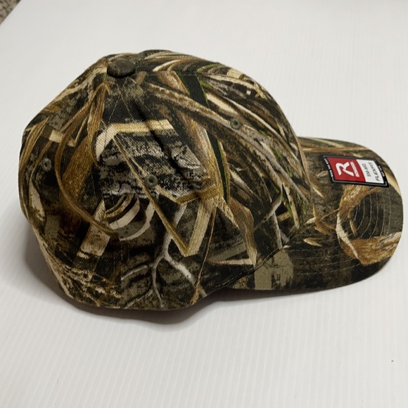 Richardson Men’s Camo Baseball Cap SM-MD Flexfit - Picture 4 of 8